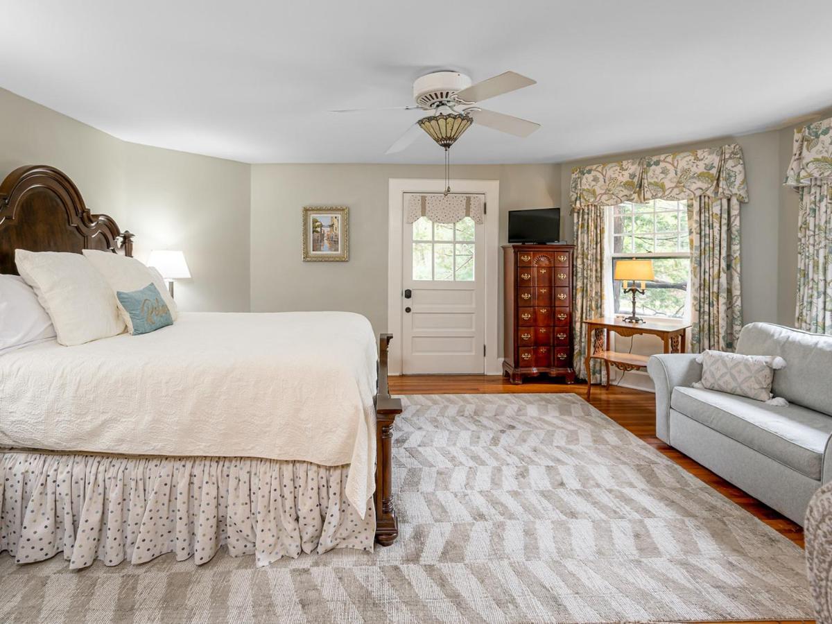 Pinecrest Bed & Breakfast 阿什维尔 外观 照片