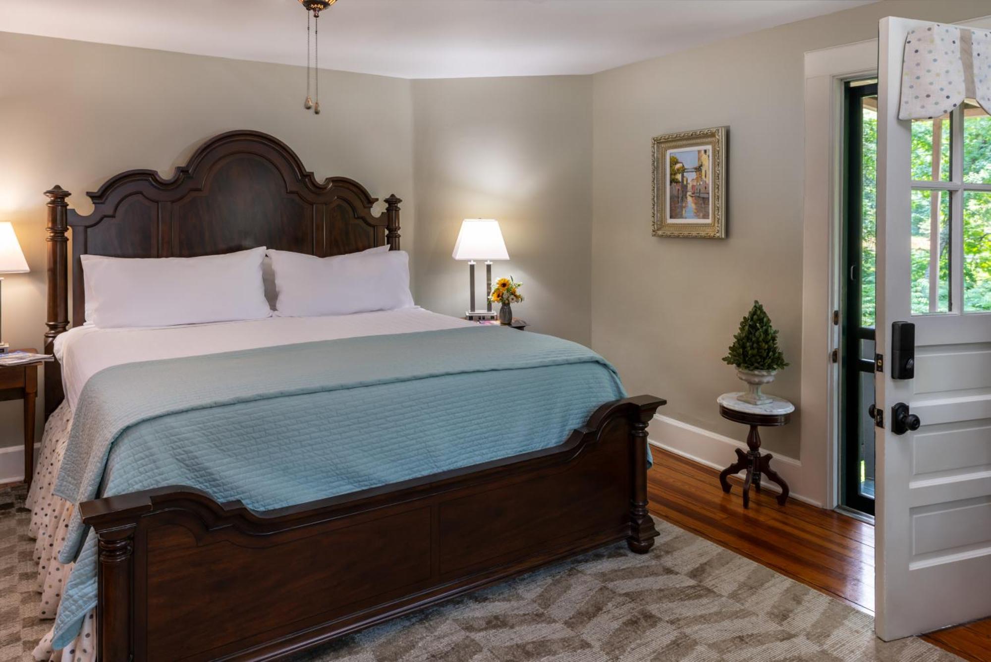 Pinecrest Bed & Breakfast 阿什维尔 外观 照片